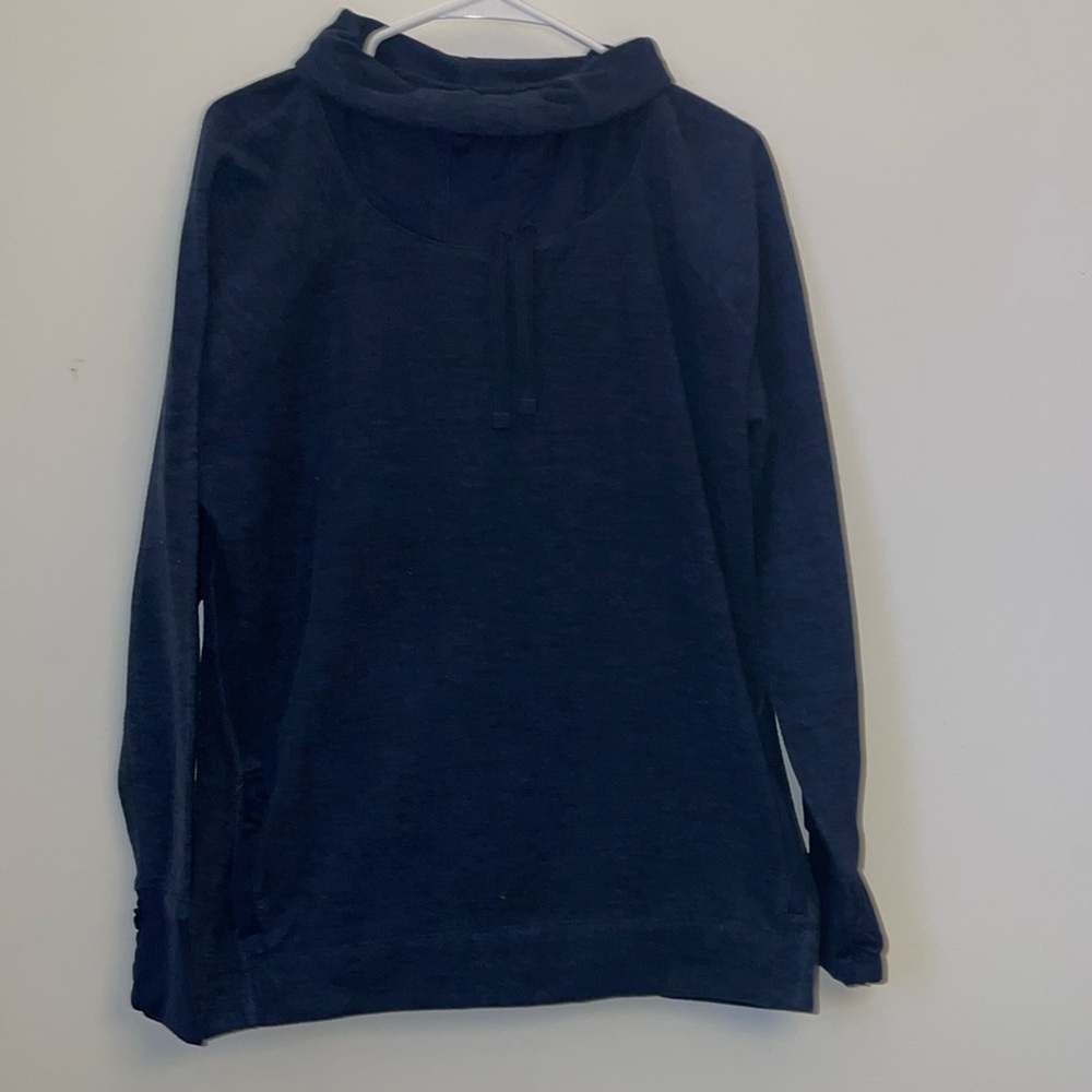 Old Navy Active XXL navy blue cowl neck sweatshirt with drawstrings and pocket